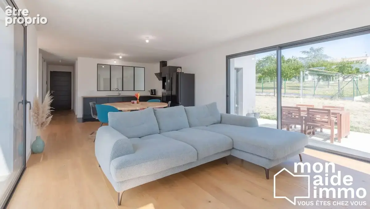 Maison 5 pièces 112 m² à vendre à Fargues-Saint-Hilaire (33370) - photo 5