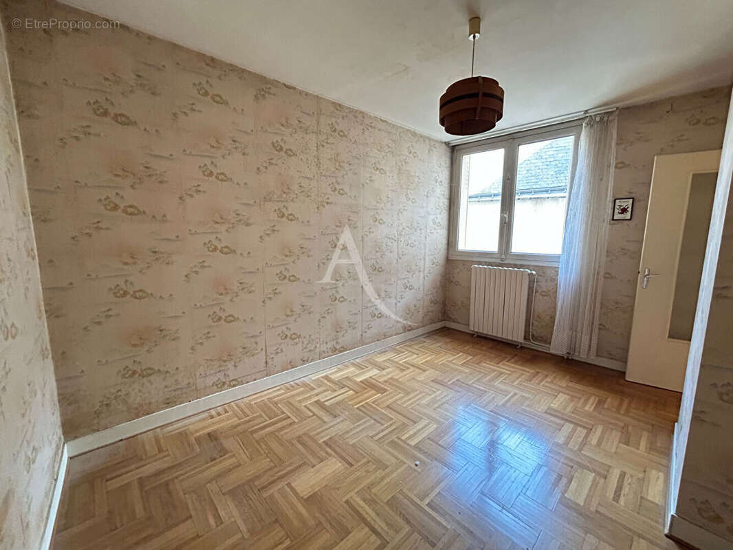 Maison à CHATEAU-GONTIER