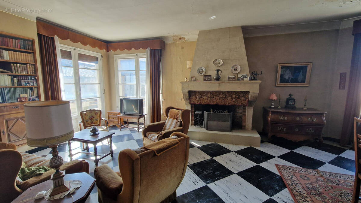 Appartement à PONT-SAINT-ESPRIT