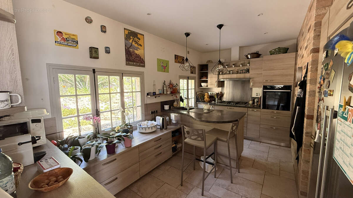 Villa 5 pièces Super Gattières - Vue Mer - photo 8