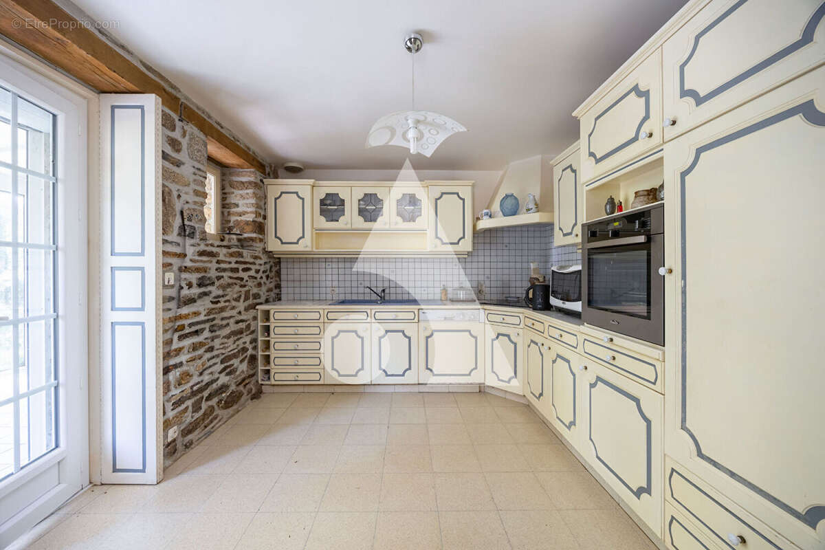 Longère + maison en pierres - LE MENE - photo 5