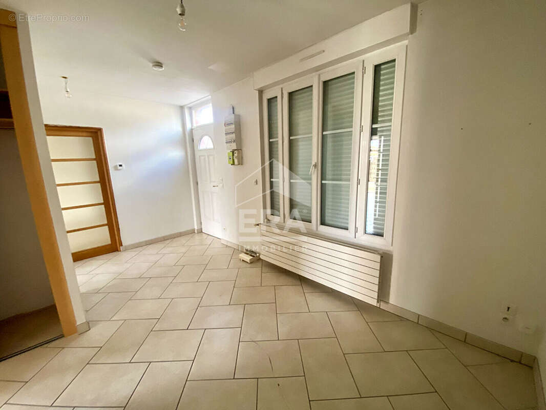 Maison à TERGNIER