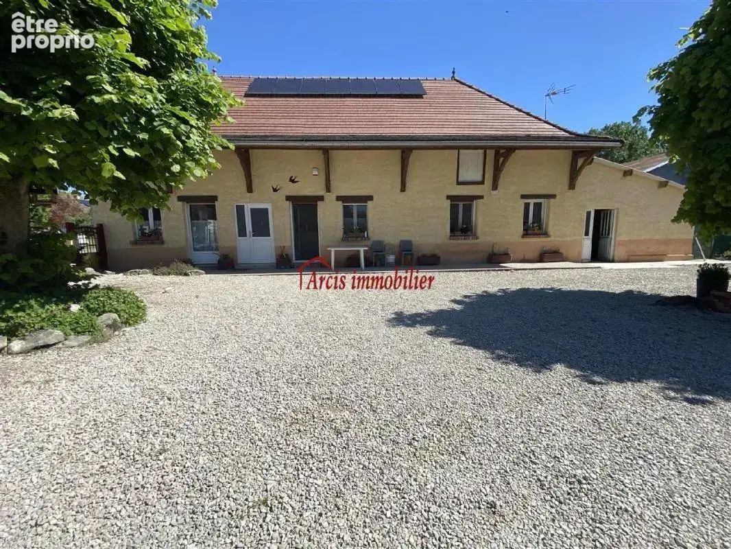 Maison à ARCIS-SUR-AUBE