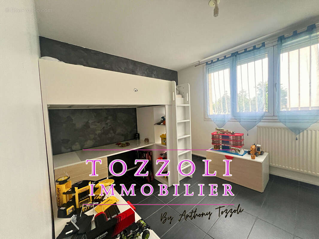 Appartement Meyzieu 4 pièce(s) 78.38 m2 - photo 5