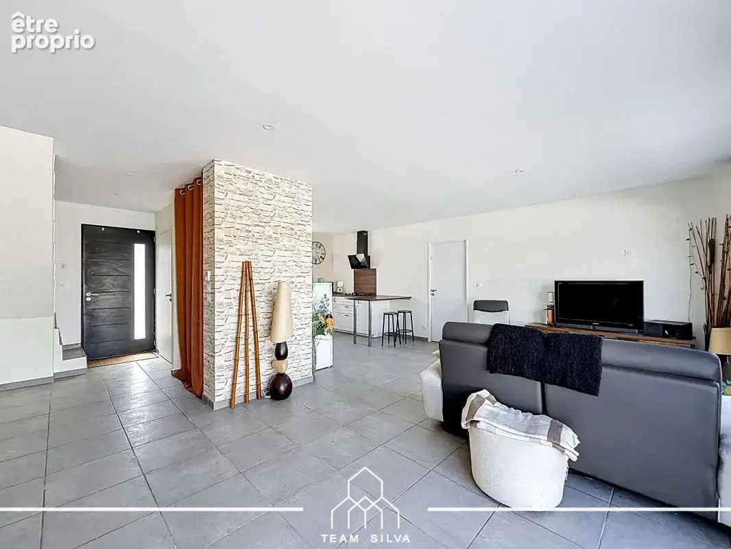 Maison 90 m² à Pont-Eveque  - photo 15