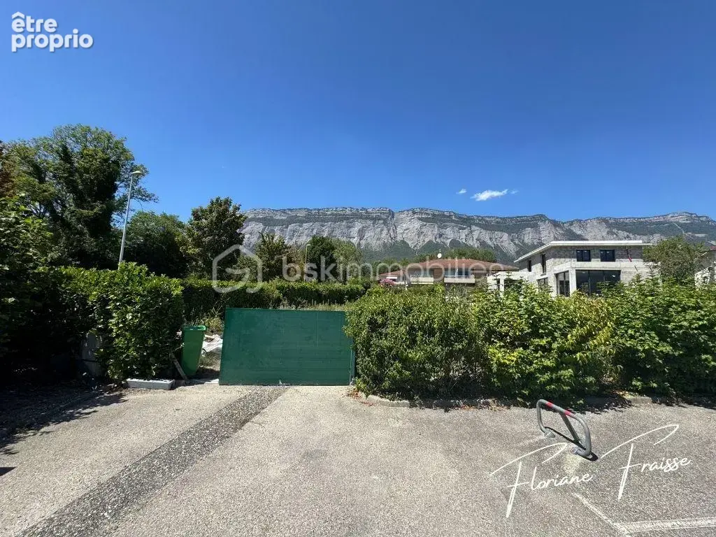 Terrain constructible de 646 m² – Un cadre idéal pour votre construction - photo 3