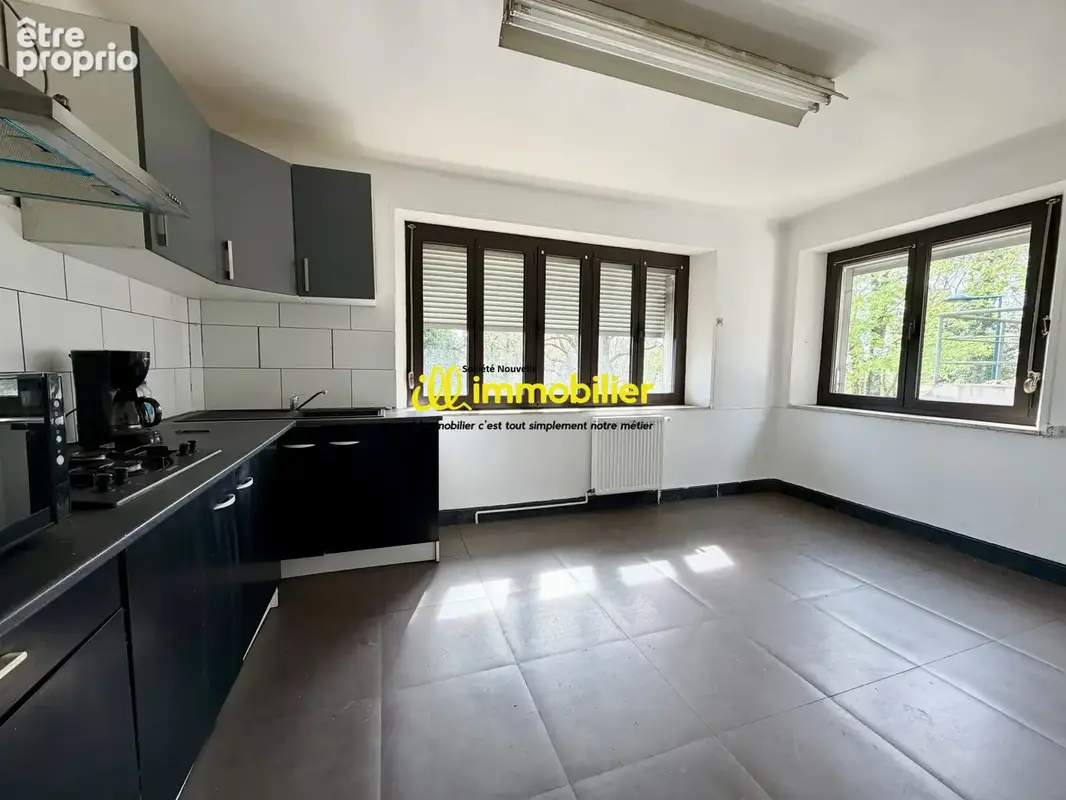 Maison 8 pièces 146 m² à vendre à Montcy-Notre-Dame (08090) - photo 3