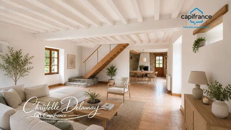 Maison à SAINT-JEAN-SUR-MAYENNE