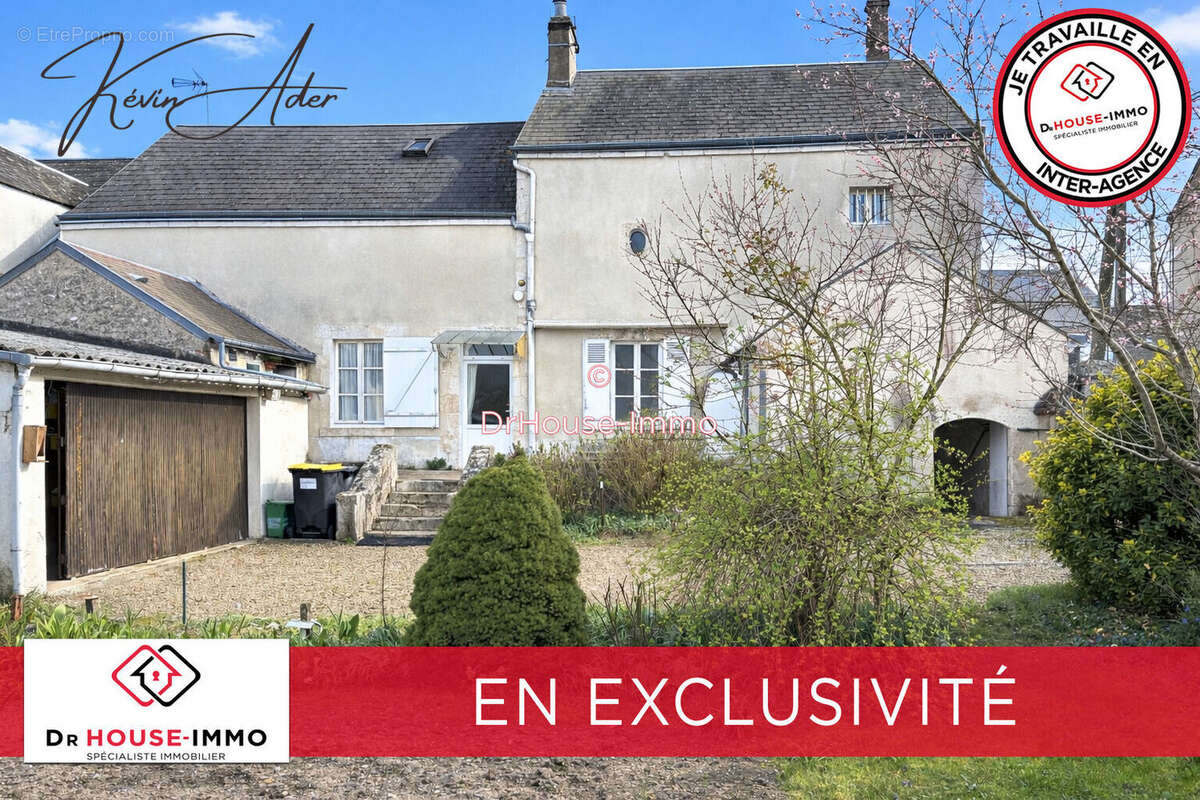 Maison à LA CHAPELLE-SAINT-MESMIN