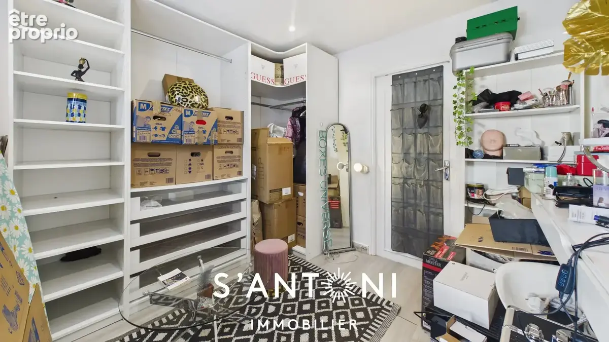 Agde  maison familiale de 102 m² avec véranda, piscine et garage - photo 6