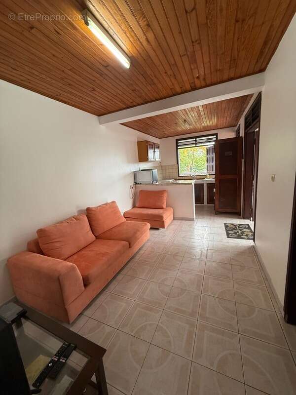 Appartement à SAINTE-LUCE