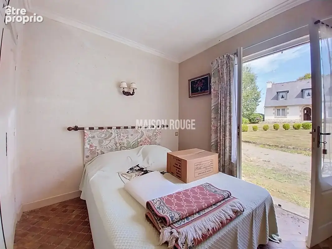 Pludual ,belle propriété familiale avec 4 chambres, gîte et 4 800 m² de terrain - photo 23