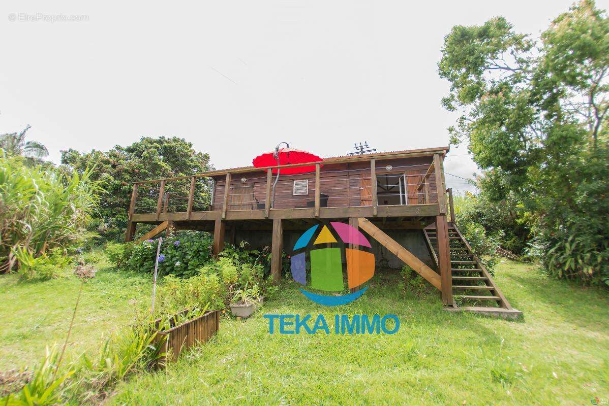 Maison à SAINT-JOSEPH