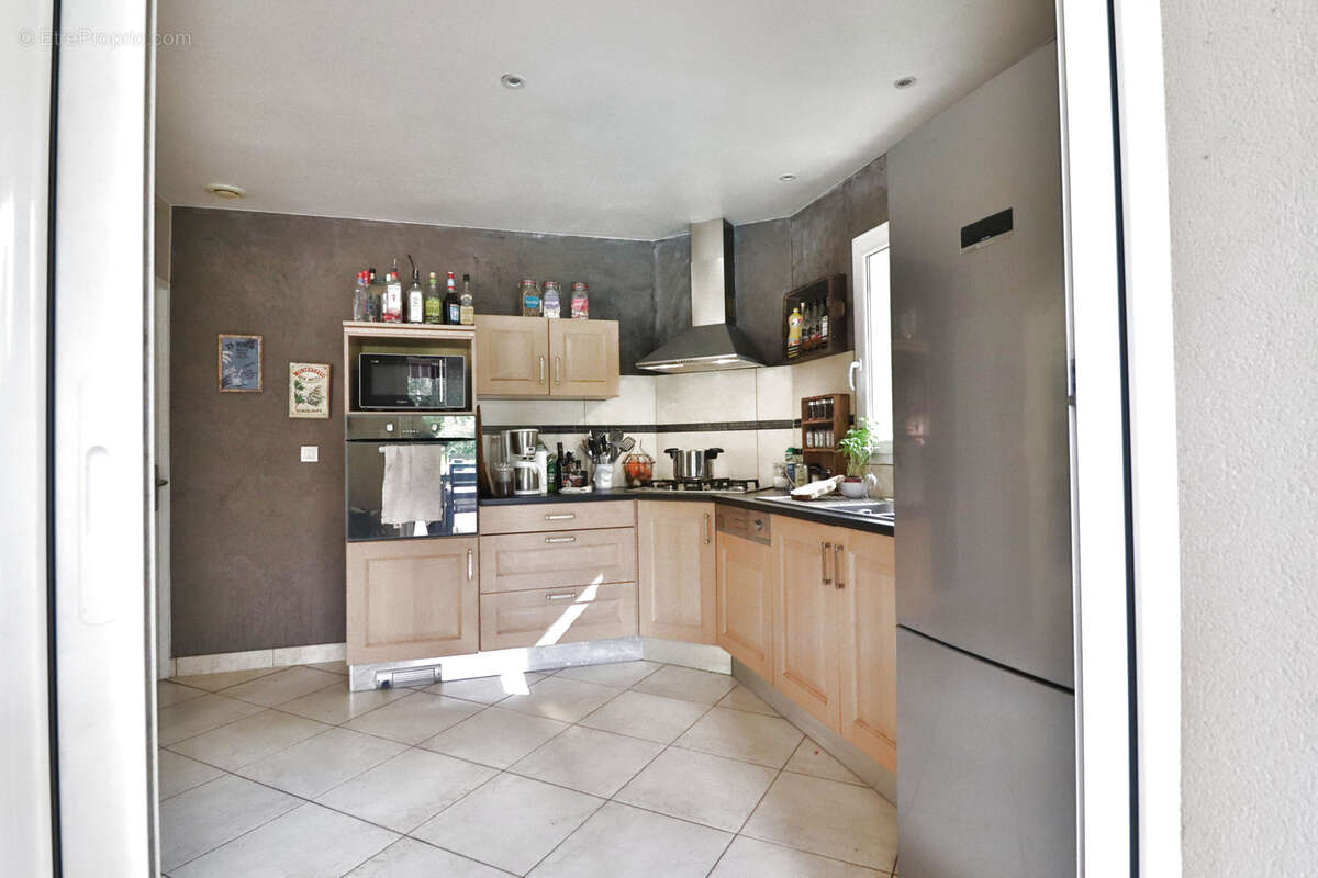 Maison à CHARBONNIERES-LES-BAINS