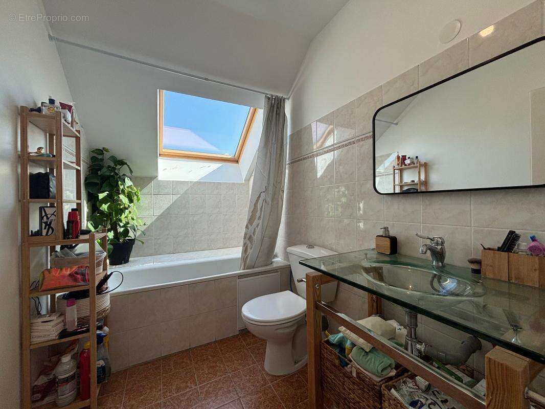 Maison T4 de 98 m² sur 251 m² de terrain - SOUS OFFRE - PLUS DISPONIBLE - photo 12