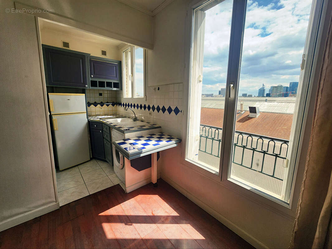 Appartement à LA GARENNE-COLOMBES