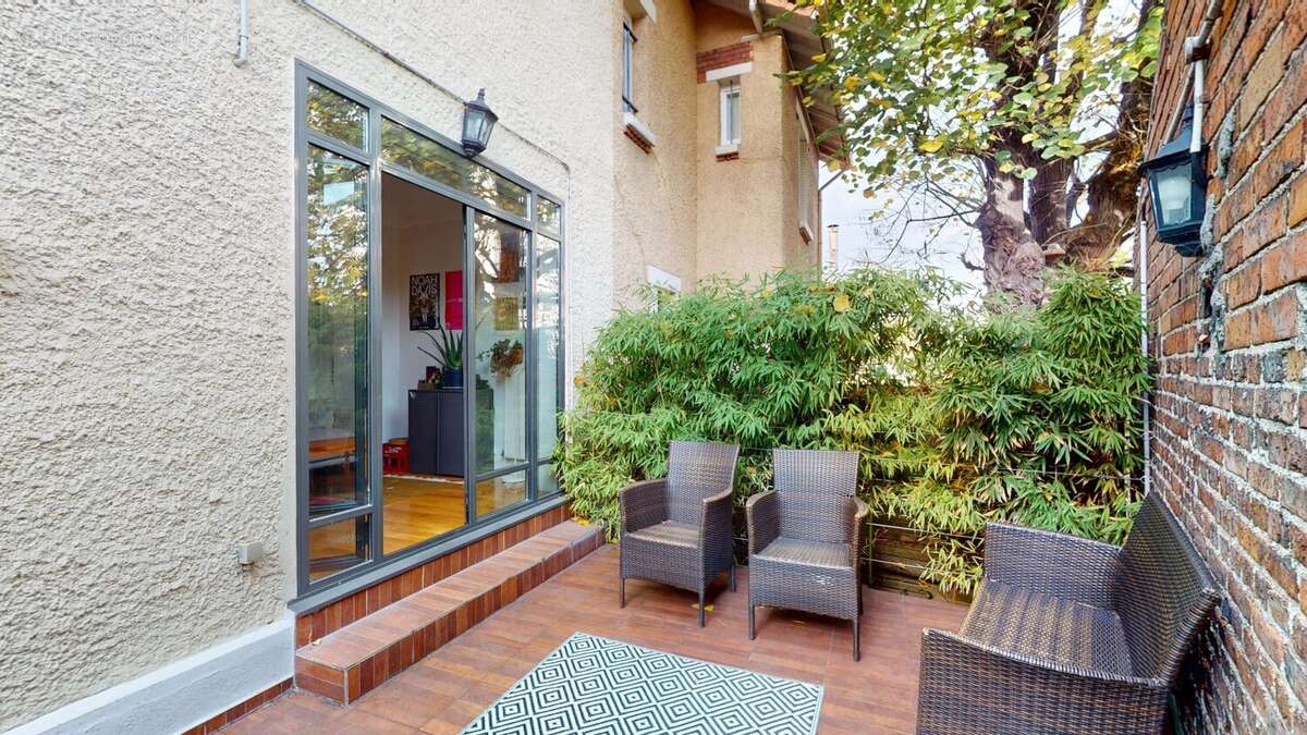 Maison à PARIS-19E