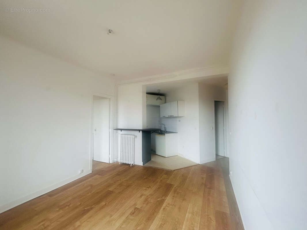 Appartement à MONTROUGE
