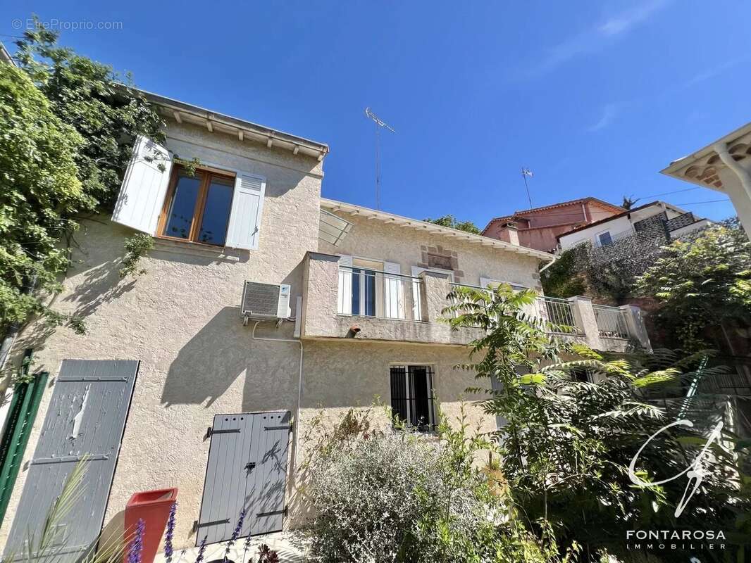 Maison à SAINT-RAPHAEL