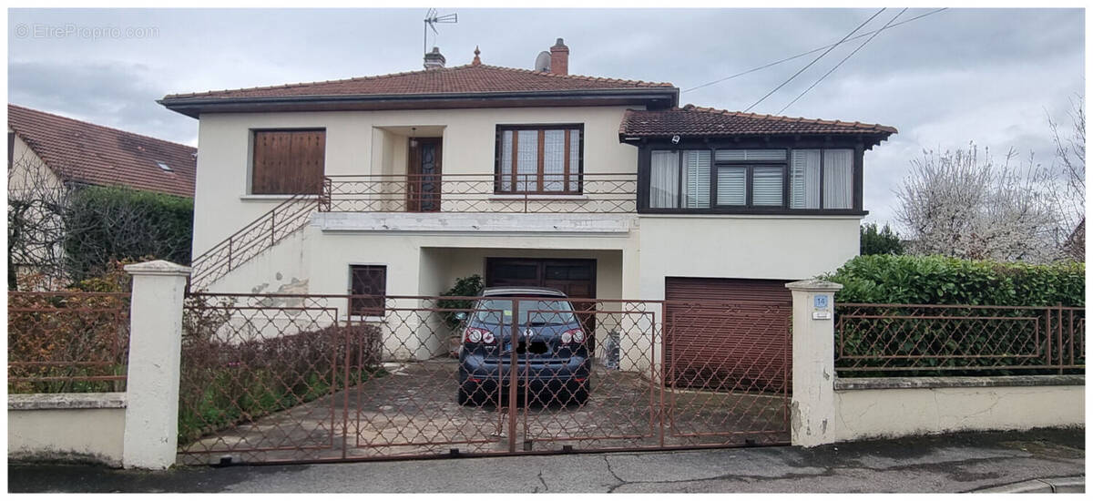 Maison à SAINT-PRIEST