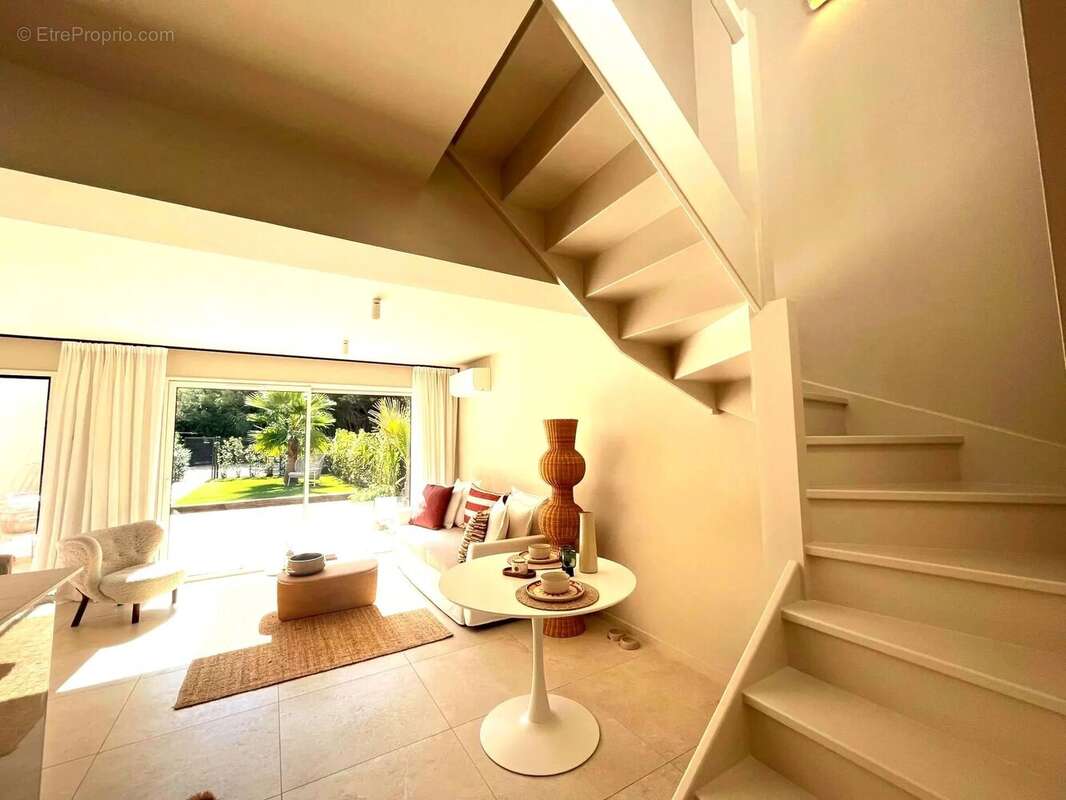 Maison jumelée contemporaine – Grimaud - photo 7