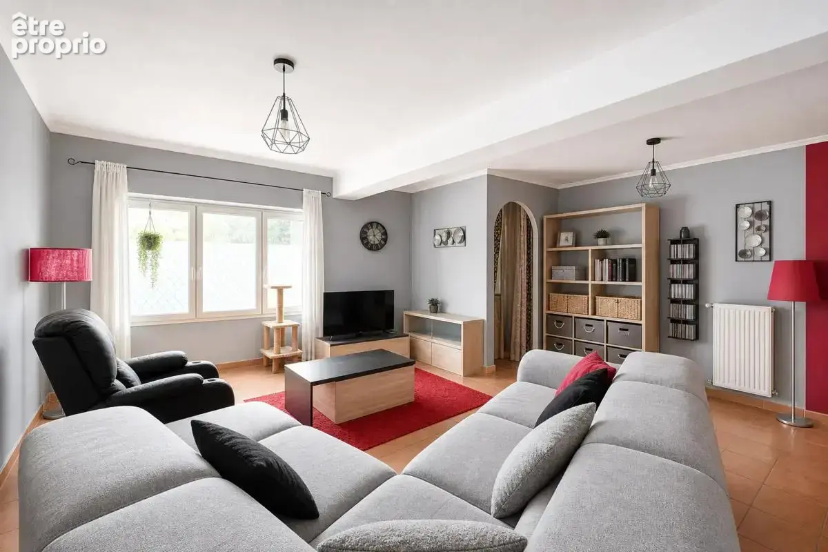 Maison de 143 m² à Mauges-sur-Loire, 7 pièces - photo 2