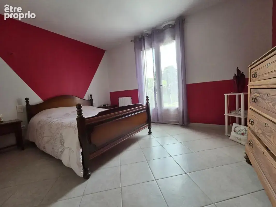 Maison 8 pièces, 179 m², avec terrain de 4125 m² - photo 6