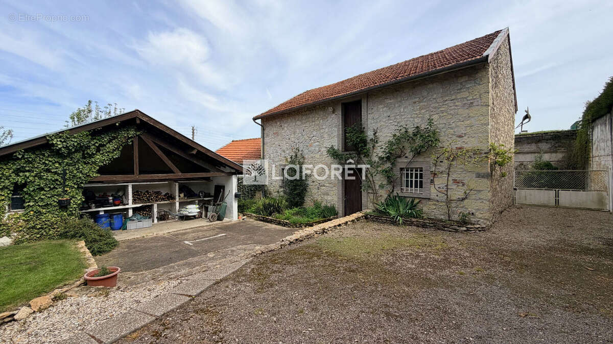 Maison de Maître Clermont-en-Argonne (223 m²) - photo 17
