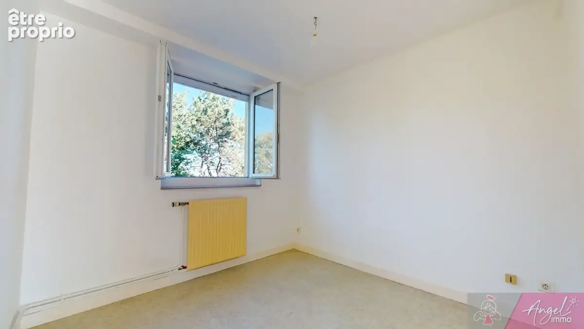 Appartement t4 dole + garage + cave - photo 8
