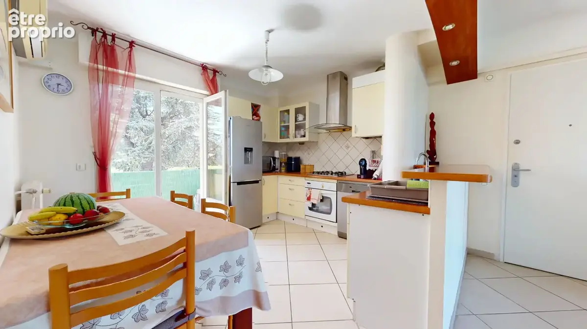 3 pièces dernier étage avec 2 terrasses et garage - Bouches du Loup - Villeneuve Loubet - photo 8