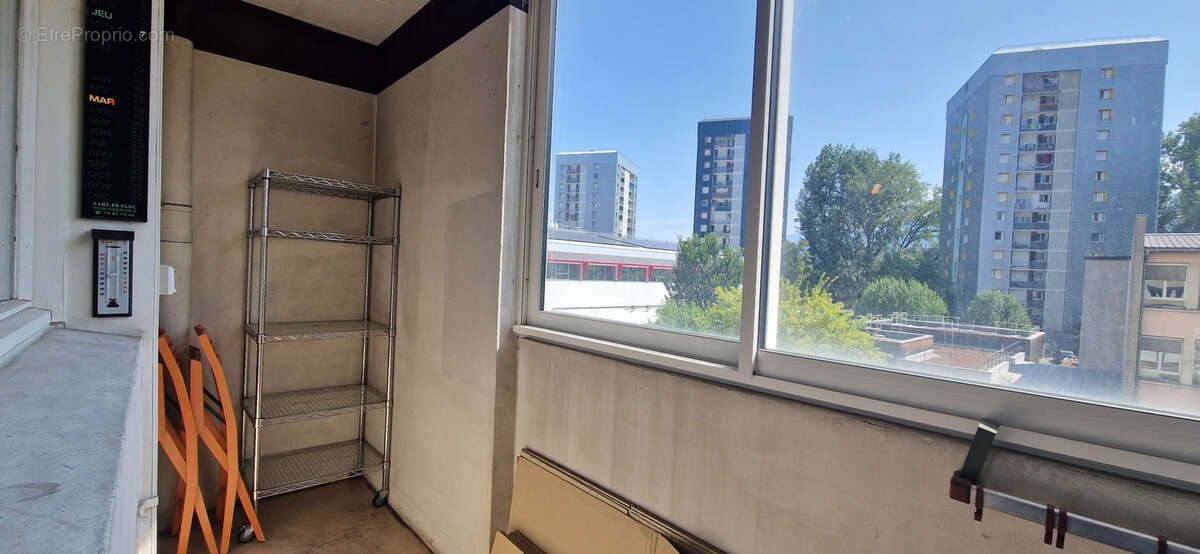 Appartement T4 de 88 m2 avec terrasse et vue sur le parc - photo 16