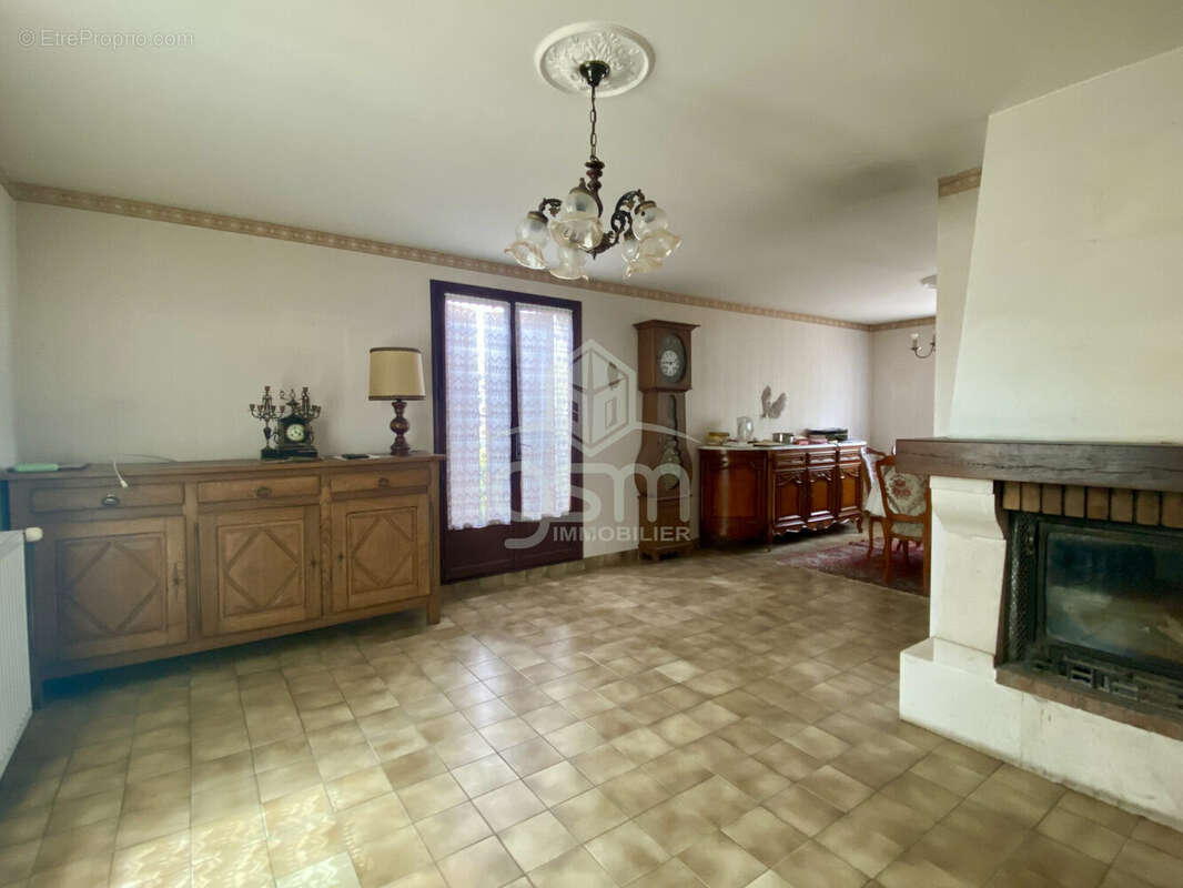 Maison 118 m² à Montbazon  - photo 6