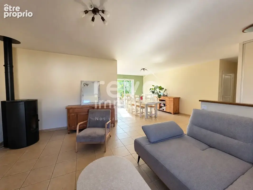 Photo Maison à Saint-Philbert-De-Grand-Lieu au prix de 278 000€