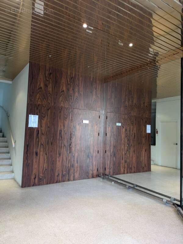 Commerce à GRENOBLE