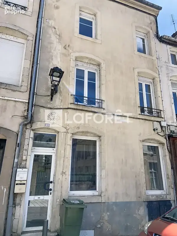 Appartement à NEUFCHATEAU