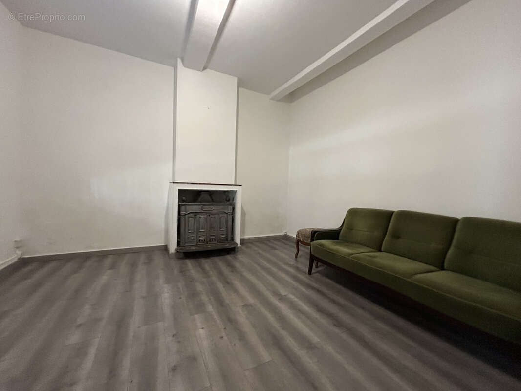 Maison à LEZIGNAN-CORBIERES