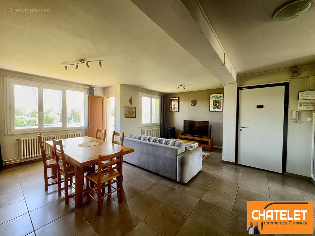 Appartement à BOURG-EN-BRESSE