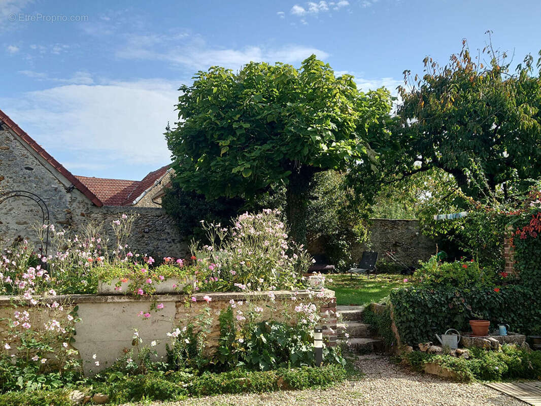 Maison à VILLENAUXE-LA-GRANDE