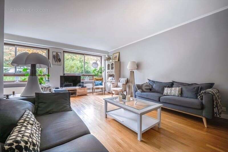 Appartement à LOUVECIENNES