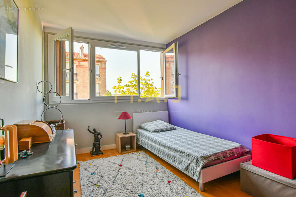 Appartement à LE PERREUX-SUR-MARNE