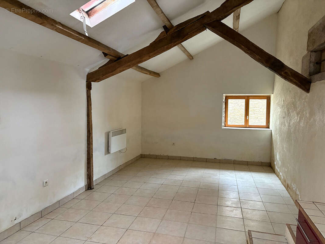 Maison à MOREAC