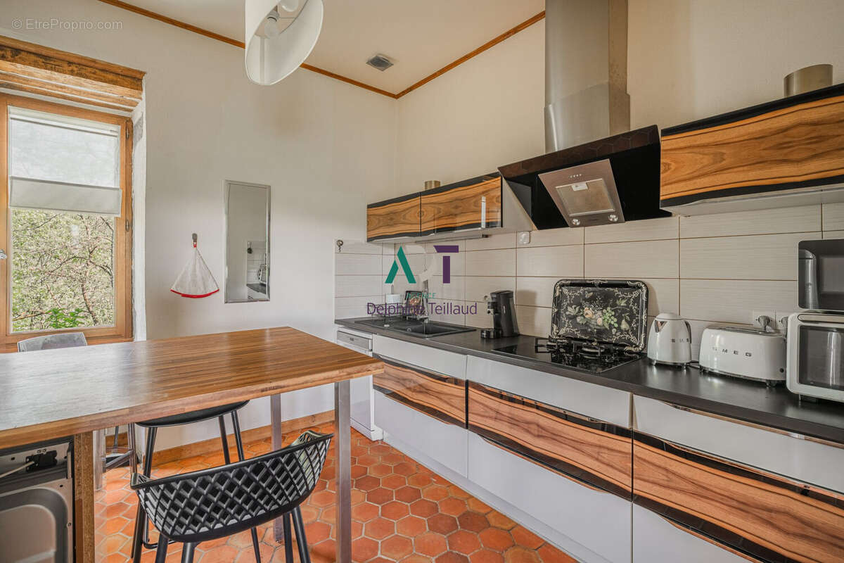 Appartement à SAINT-MARTIN-D'URIAGE