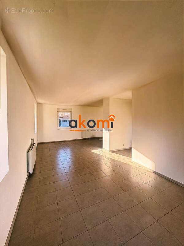 Maison à LA GRANDE-FOSSE