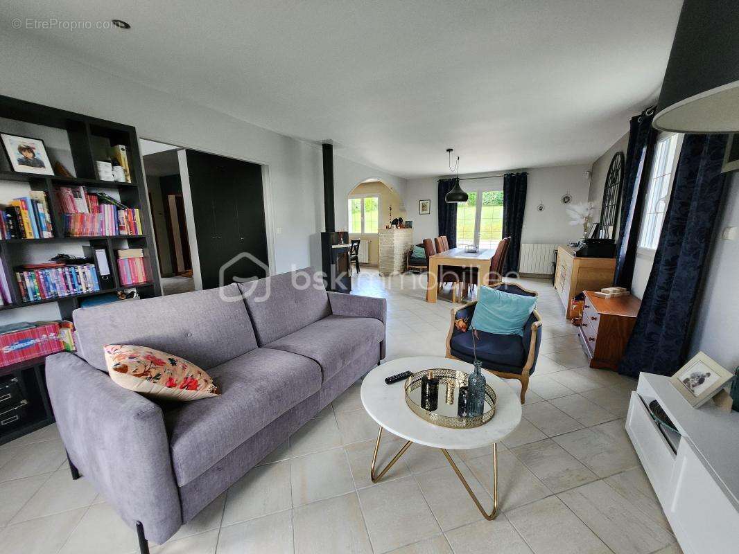 Maison à POUGUES-LES-EAUX