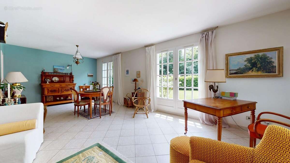 Maison à MAROLLES-EN-BRIE