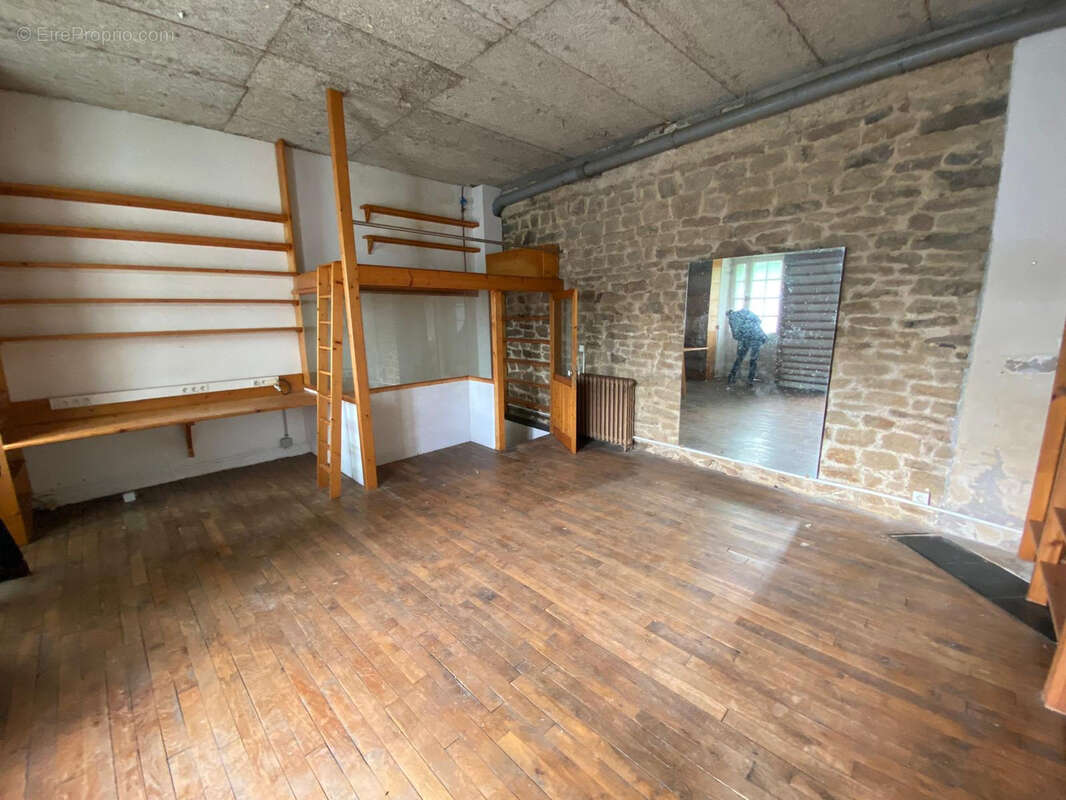 Appartement à BONO
