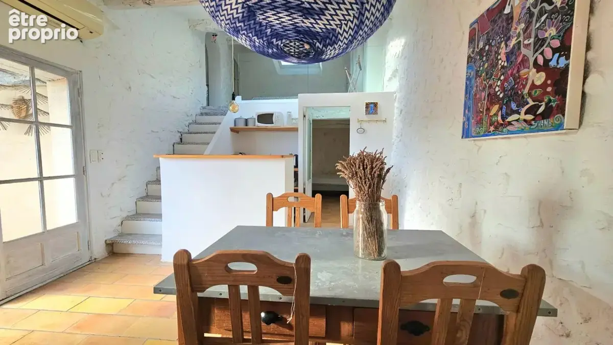 Opportunité exceptionnelle pour investisseurs : grande maison avec terrasse - photo 3