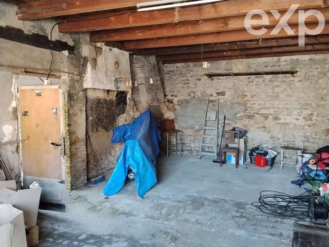 Maison 92 m² à Bey  - photo 8
