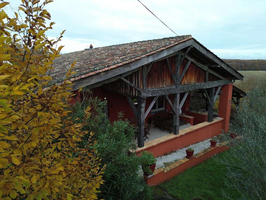 Maison à LOUBES-BERNAC