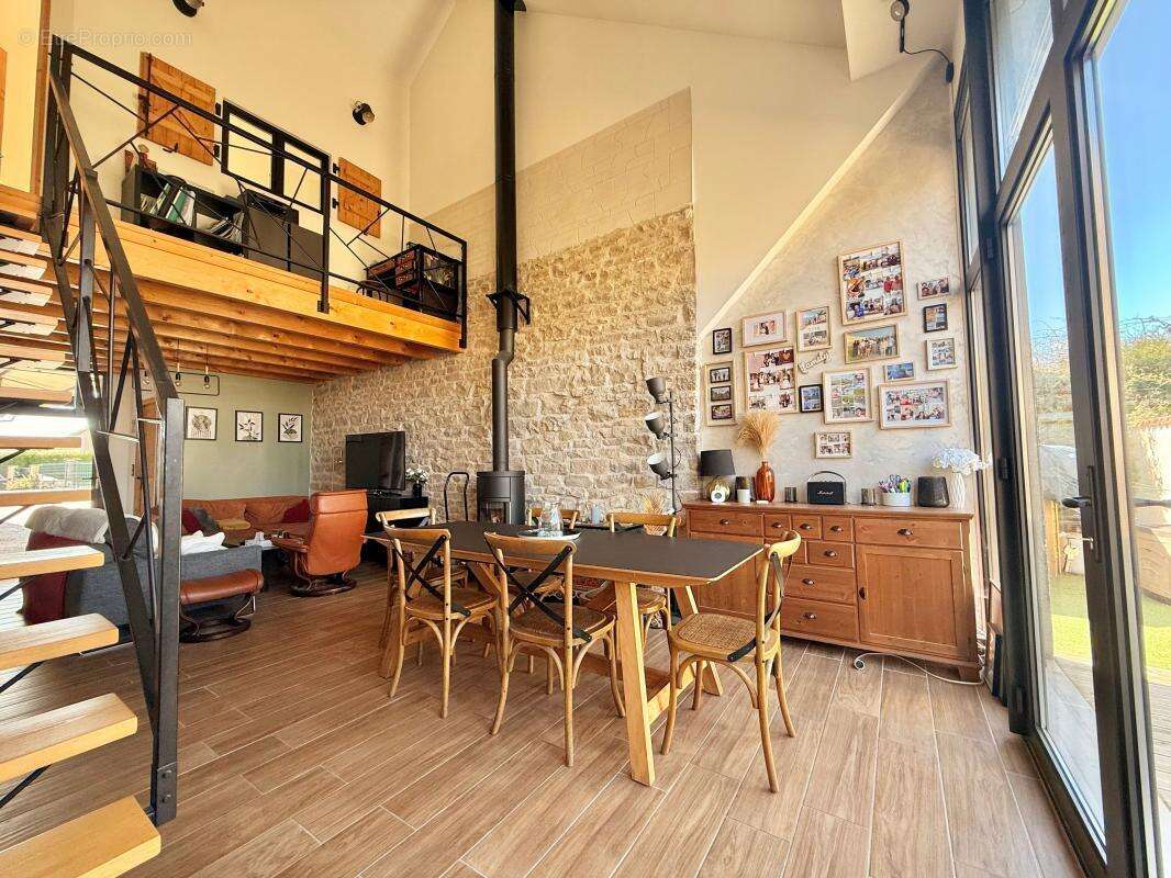 Maison à BONNENCONTRE